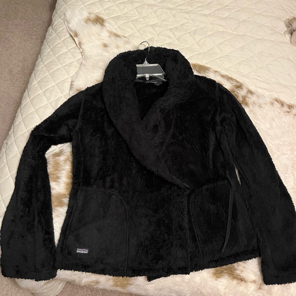 Patagonia Teddy Fleece Wrap Jacket